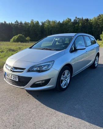 świętokrzyskie Opel Astra cena 27999 przebieg: 181000, rok produkcji 2015 z Zagórów